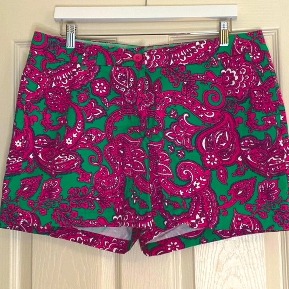 NWOT Crown and Ivy Caroline Shorts